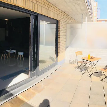 דירה Studio Exception